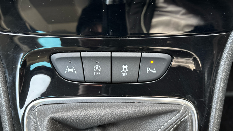 Vauxhall Astra 1.2 Turbo 145 Griffin Edition 5dr Petrol Hatchback